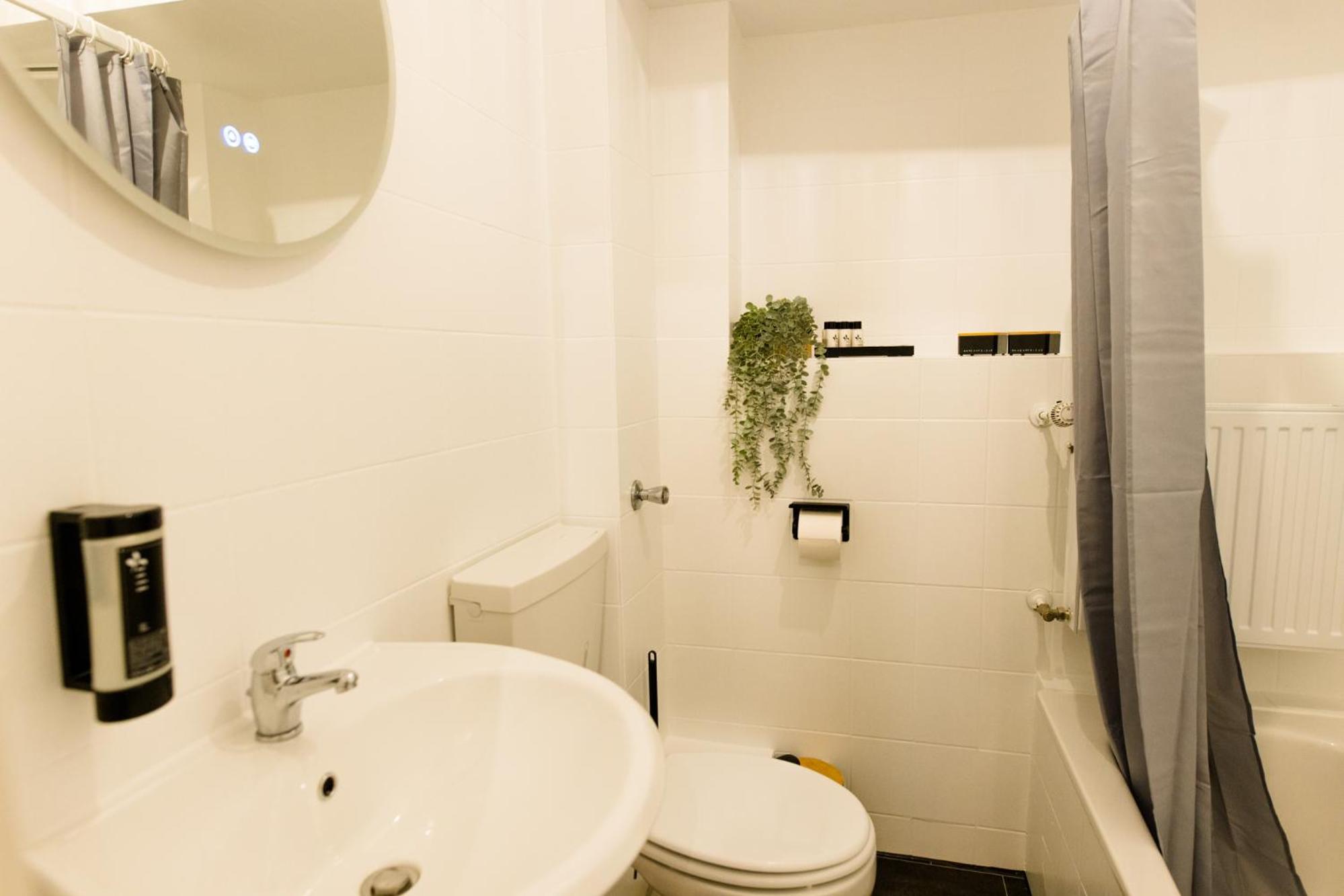 Staylight City - Premium Appartements Mit Balkon Hildesheim Room photo